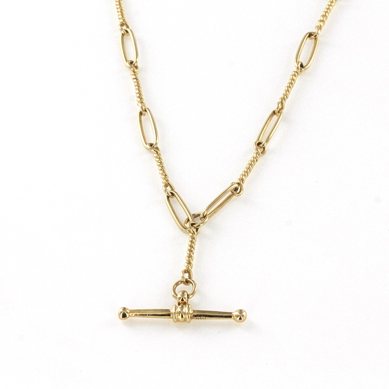 Yellow gold chain with T-bar